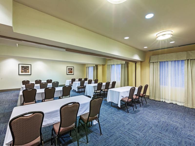 Holiday Inn Express Hotel & Suites Eagle Pass By Ihg Екстер'єр фото