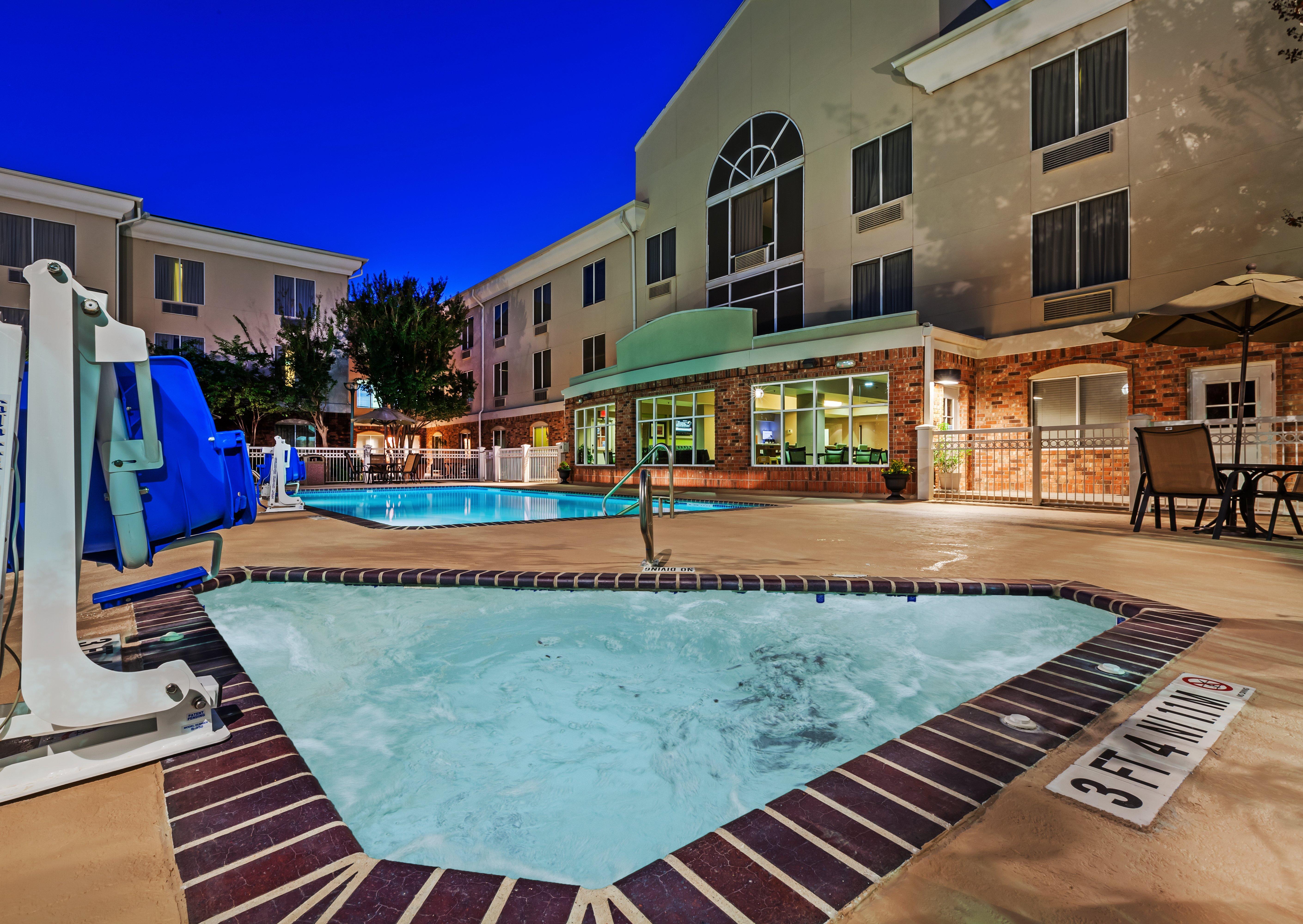 Holiday Inn Express Hotel & Suites Eagle Pass By Ihg Екстер'єр фото