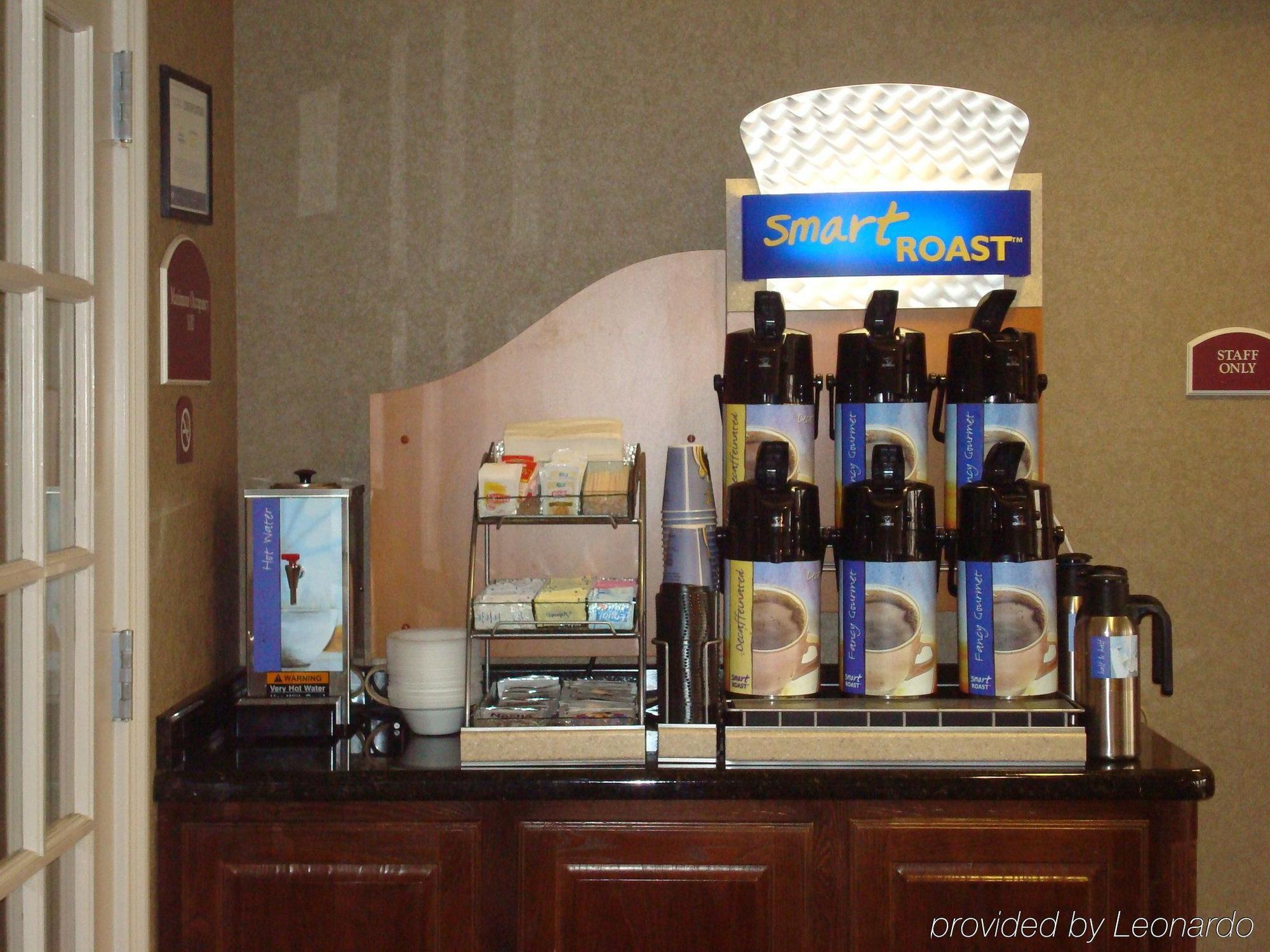 Holiday Inn Express Hotel & Suites Eagle Pass By Ihg Ресторан фото